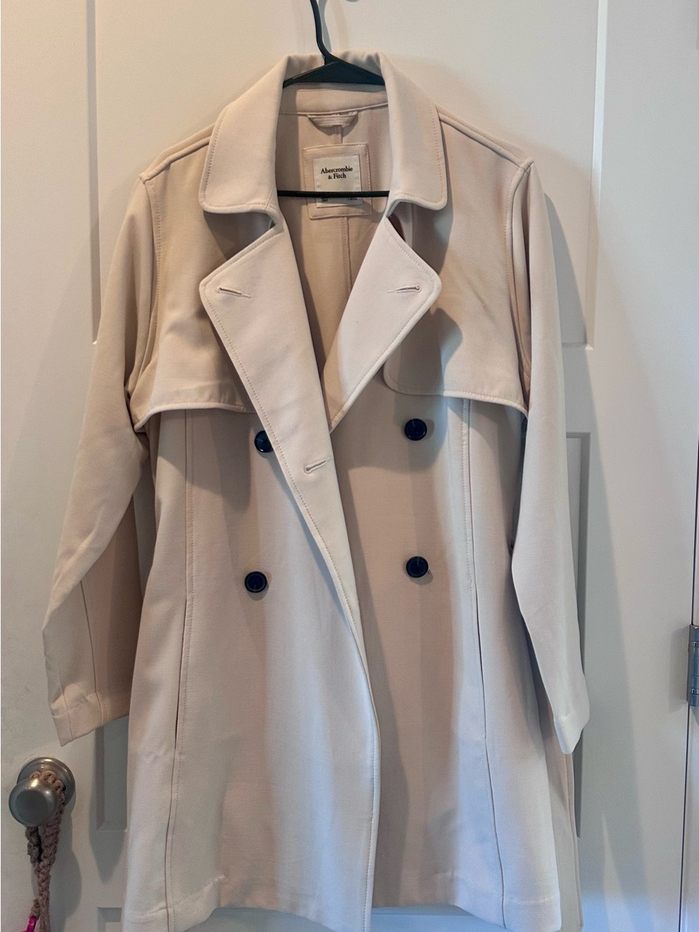 NWOT Abercrombie & Fitch Cream Double-Breasted Trench Coat